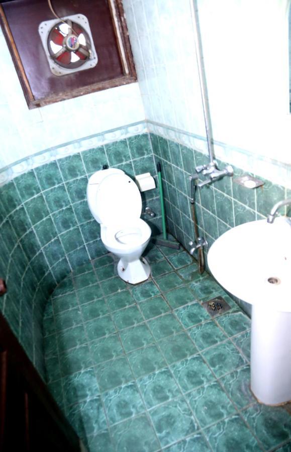 Sapphire Inn Motel Lahore Eksteriør billede